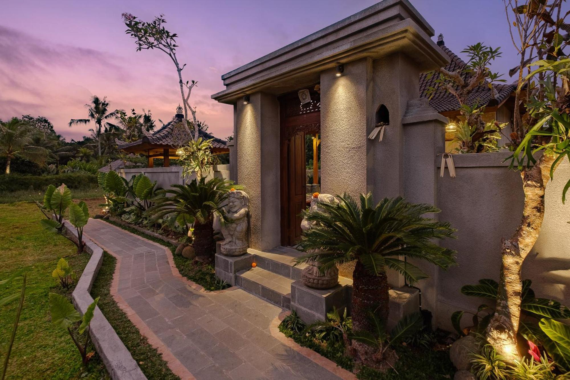 Ari Yudha Ubud Villa Экстерьер фото